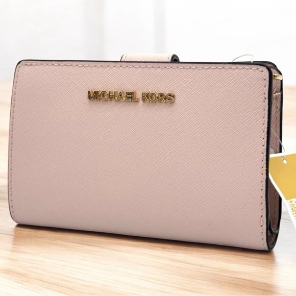 Michael Kors Medium Jet Set Travel Zip Chain Bifold Wallet Leather Powder Blush